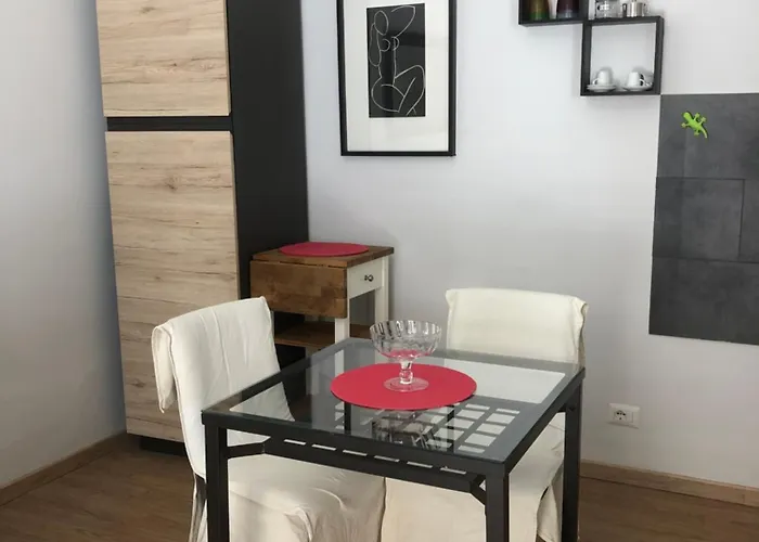 Apartment La Casa Nel Cortile *